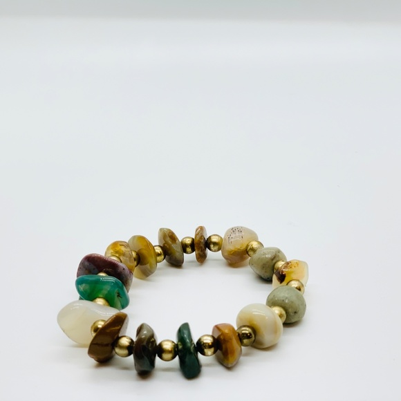 Peruvian Glass Stone Beaded Bracelet - Picture 2 of 3